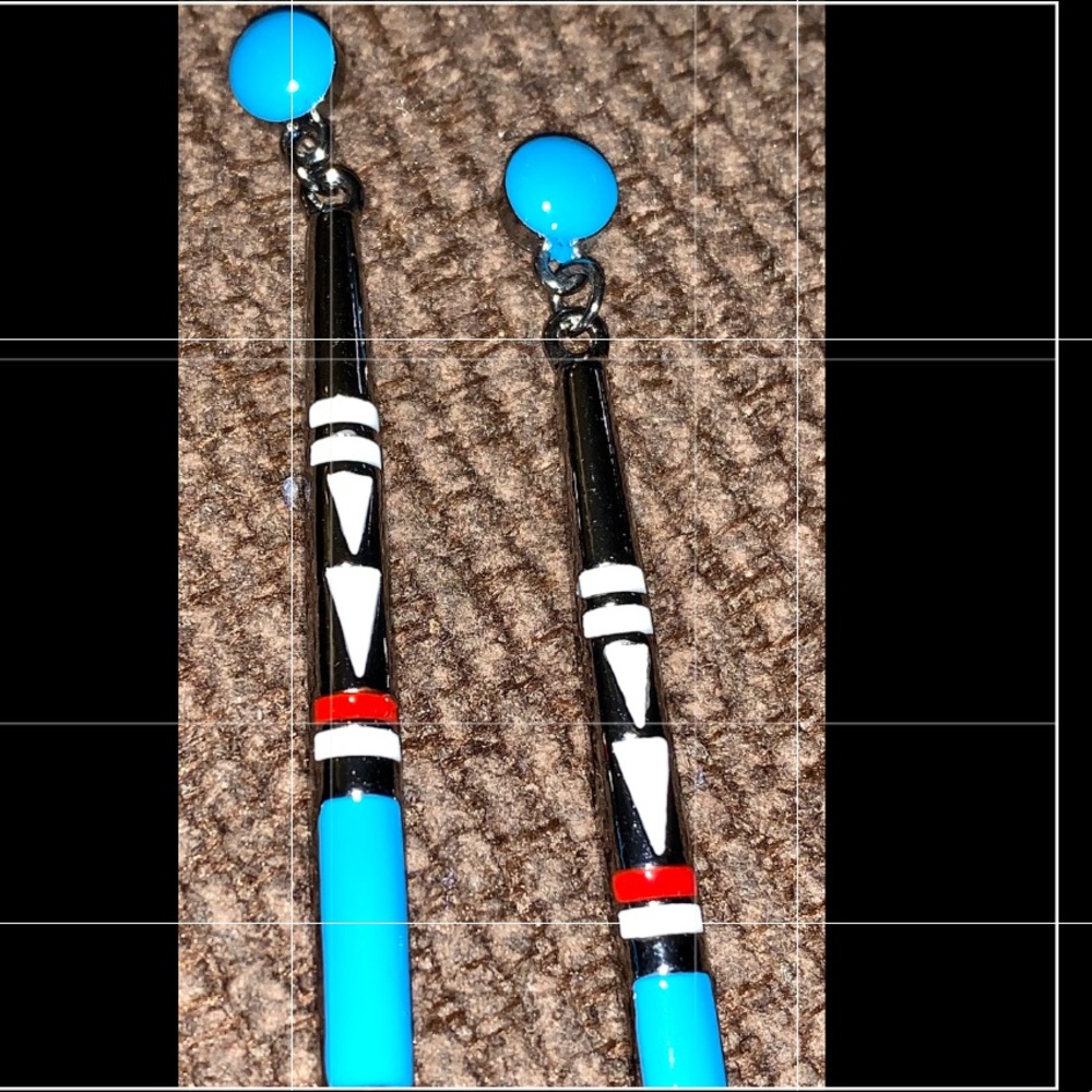 Native earrings - Picture 1 of 3